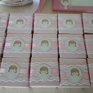 Caixa para doces ou brindes 8x8x8cm tema anjos