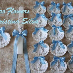 Conjunto brindes, concha e vela em azul